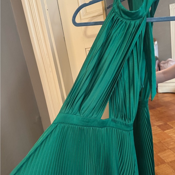 L’IDEE size 6 green pleated midi emerald dress green renaissance - Picture 6 of 10